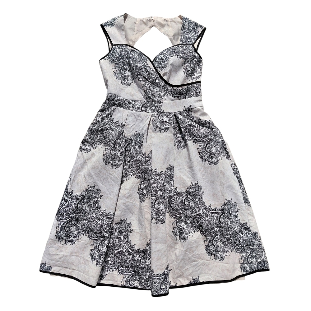 Cleo Black Cream Fit and Flare Cocktail Dress - Picture 2 of 9